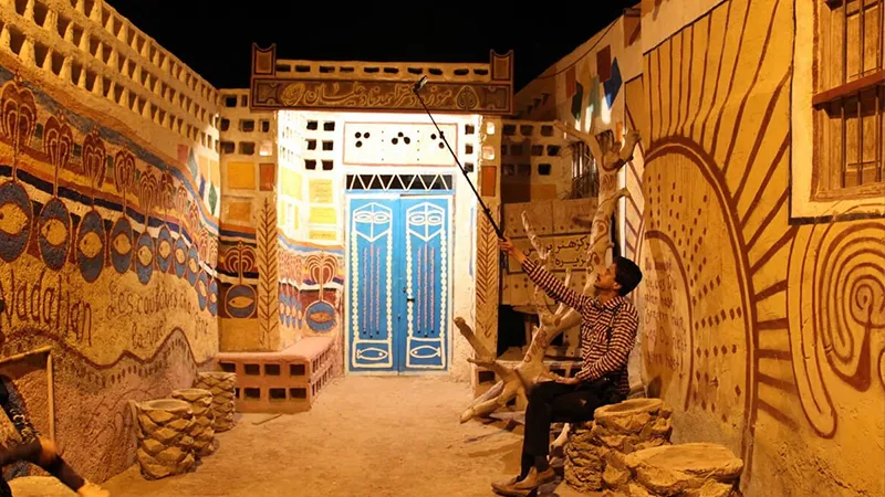 بهترین مکان های دیدنی جزیره هرمز کجاست؟ 10 موزه نادعلیان هرمز