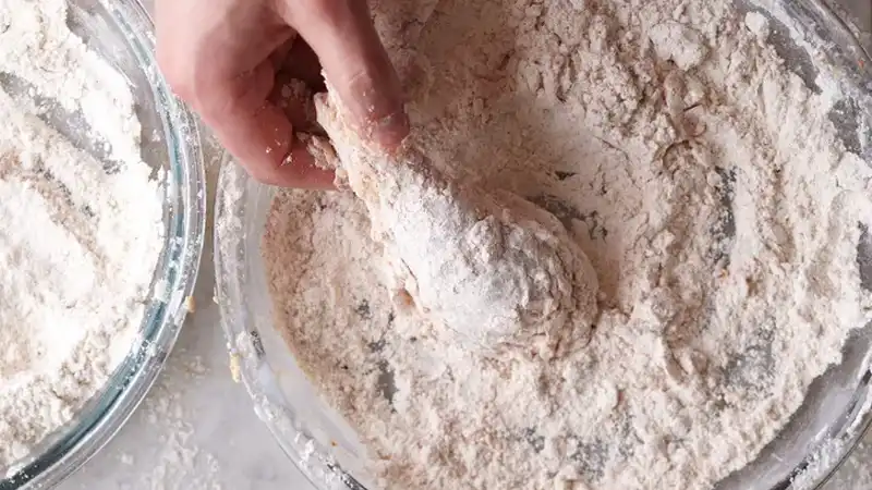 طرز تهیه مرغ سوخاری ترد و پفکی 3 درست کردن مرغ سوخاری