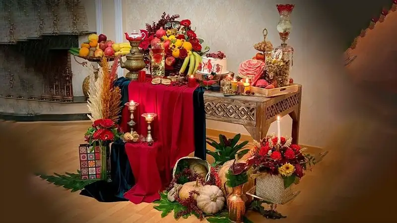 شب یلدا برای عروس چی میبرن؟ 2 سفره شب یلدا عروس
